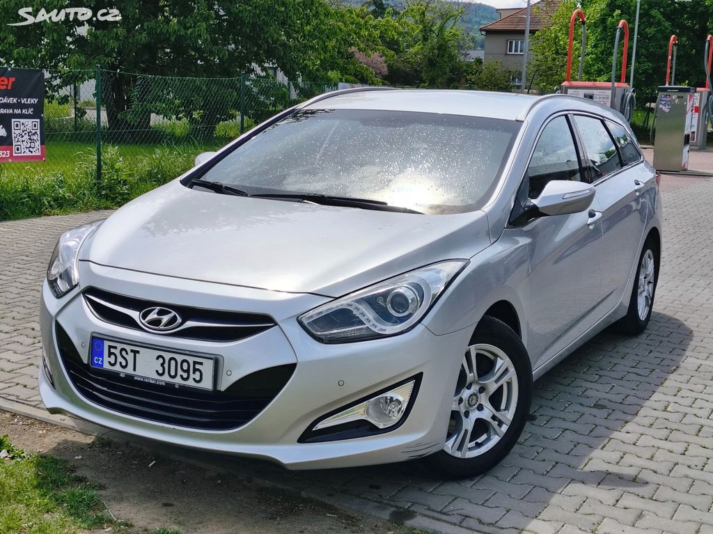 Hyundai i40, 1.6 GDI 99kW, navi+hf, tažné z